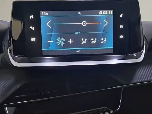 Peugeot 208 puretech 75 s&amp;s bvm5 — photo 20