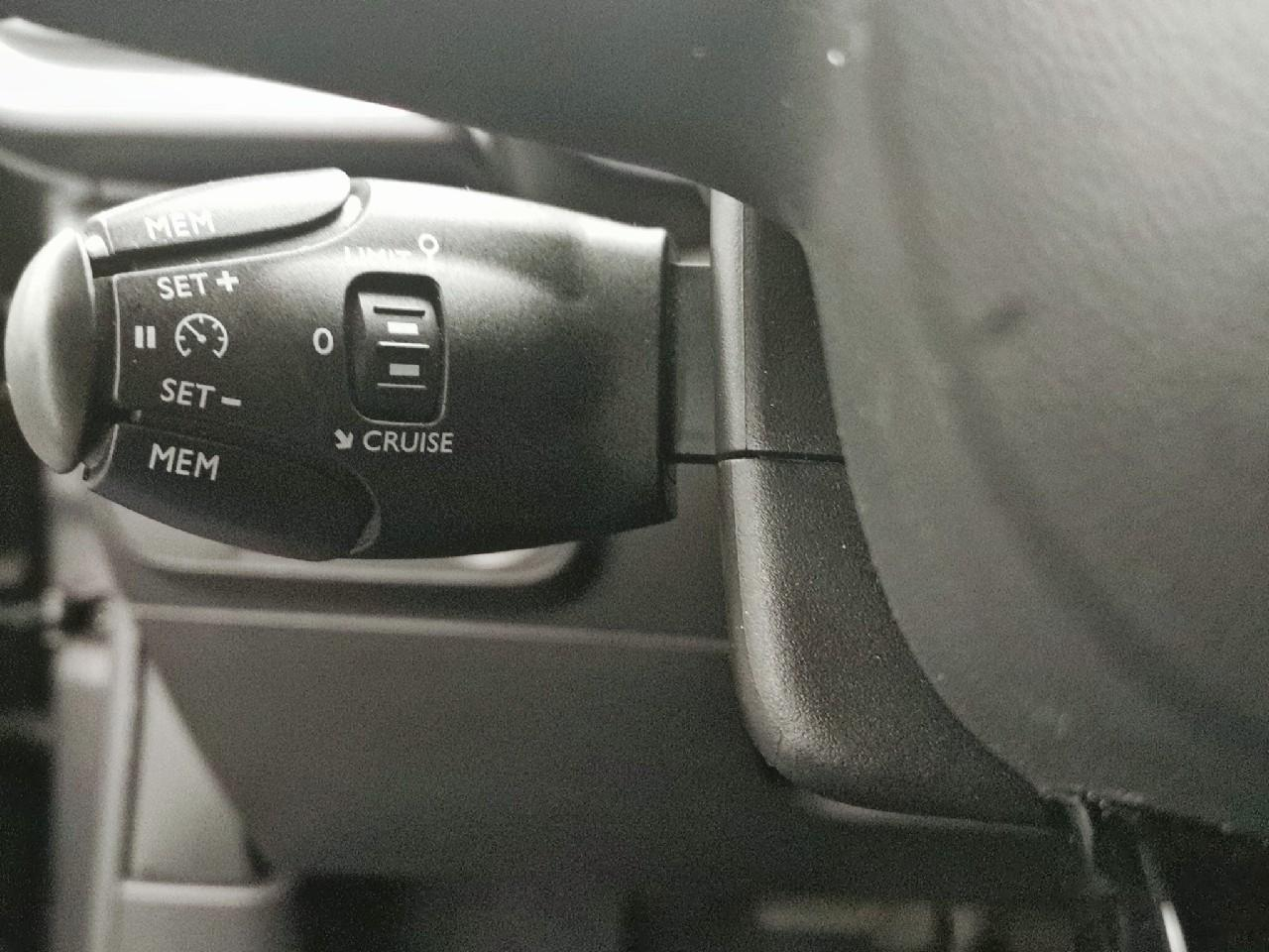 Citroën C3 puretech 110 s&s eat6 shine — photo 28