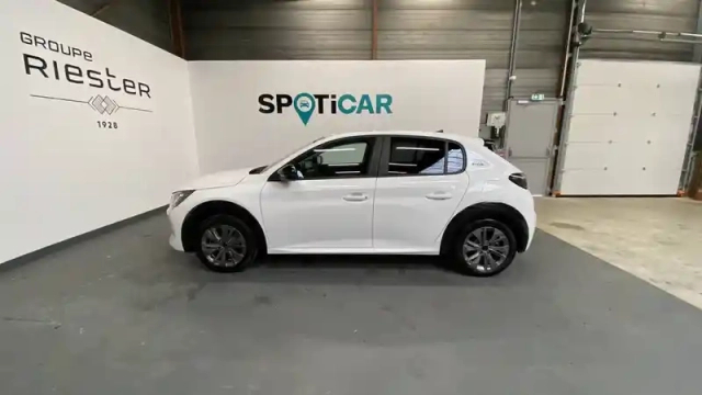 Peugeot 208 electrique 50 kwh 136ch — photo 3