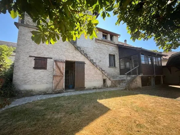 Maison de plain-pied 7 pièces 138 m²