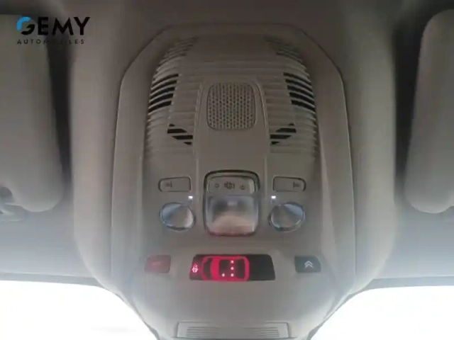 Citroën C5 Aircross hybride rechargeable 225 e-eat8 — photo 19
