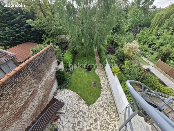 Immeuble 234 m²