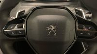 Peugeot 2008 1.2 PureTech 130ch S&S Allure EAT8 — photo 25