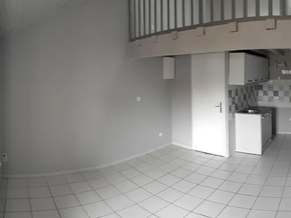 Appartement de type T1bis de 34m² (27m2 loi Carrez)