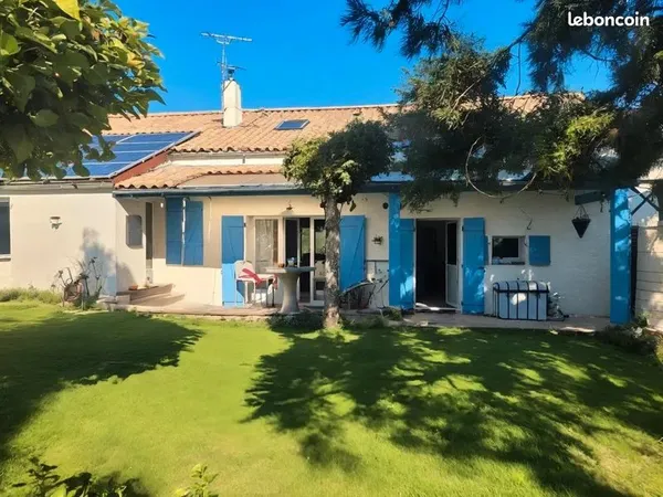 Maison charentaise rénovée 3 chambres à louer