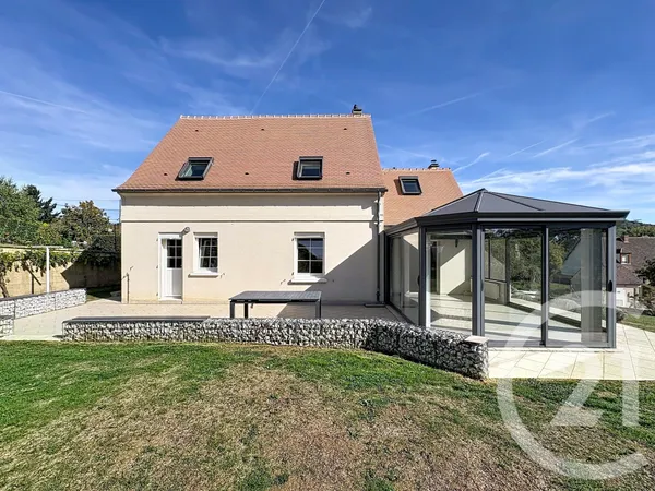 Maison 5 pièces 130 m²