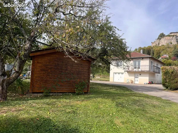 Maison Familiale à Ornans