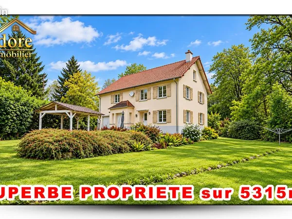 Propriété 9 pièces 179 m²