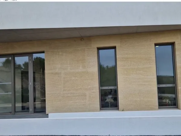 Cabinet médical de 25 m² - https:/[URL masquée pour votre sécurité]