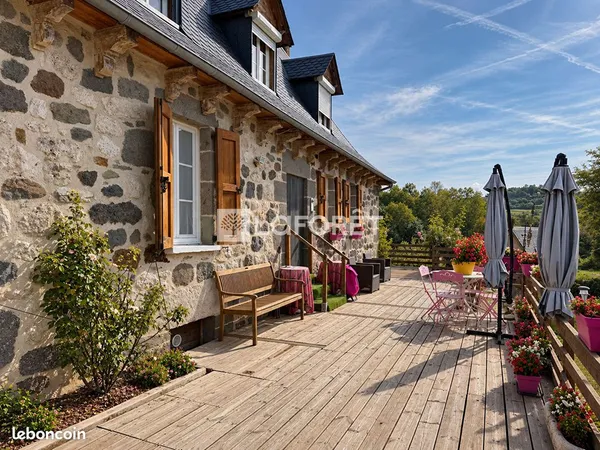 Propriété 5 pièces 95 m²