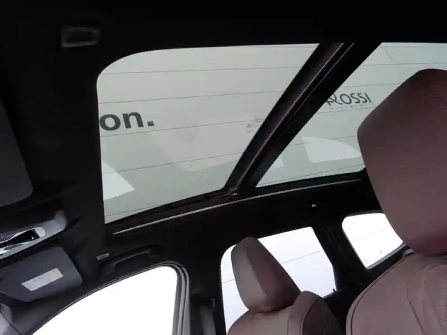 Bmw X1 xdrive30e 326ch m sport — photo 21