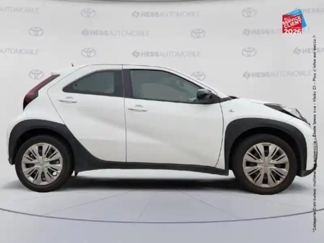 Toyota Aygo X 1.0 vvt-i 72ch dynamic my24 — photo 4