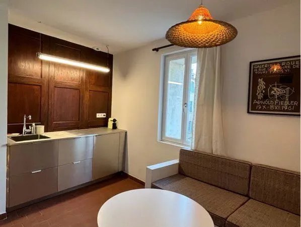 Studio meublé de charme 20,33 m² Coeur du Panier Marseille 2e