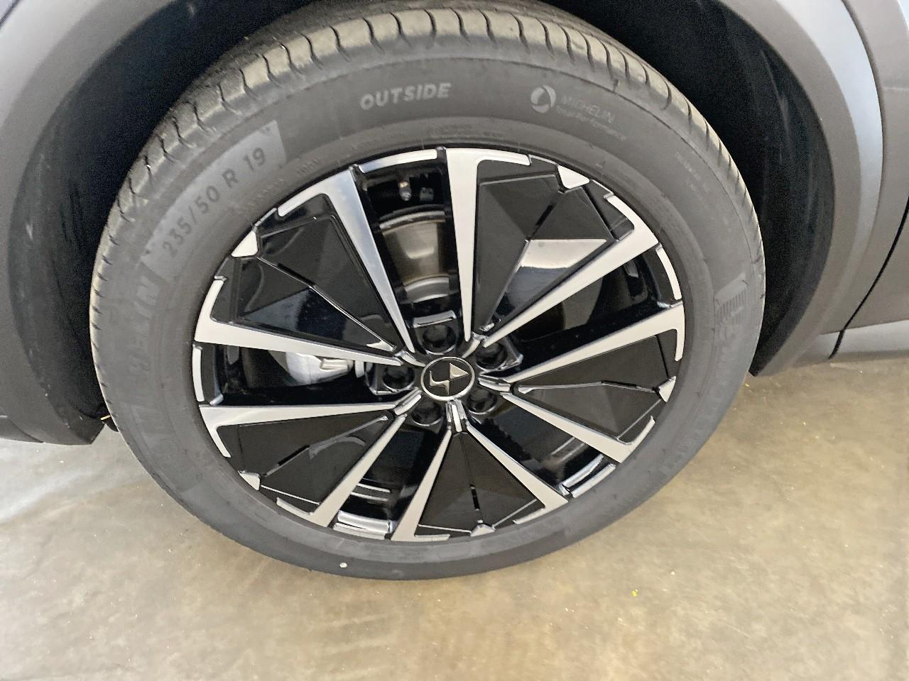 Ds Ds 7 crossback bluehdi 130 eat8 etoile — photo 11