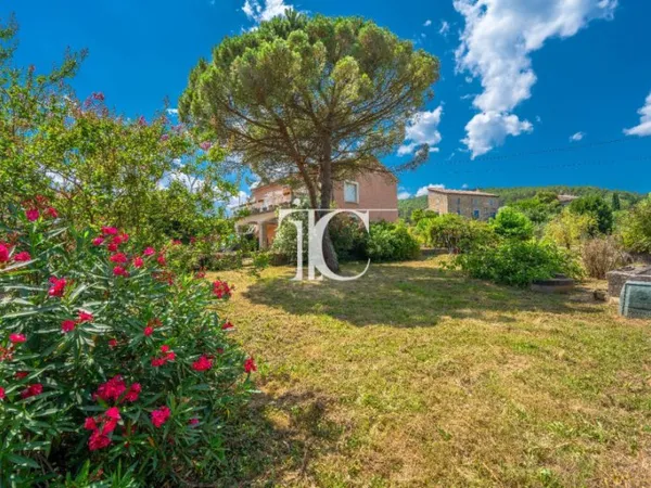 Maison individuelle 6 pièces 115 m²