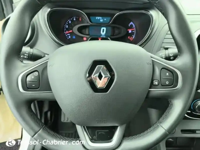 Renault Captur dci 110 energy intens — photo 16
