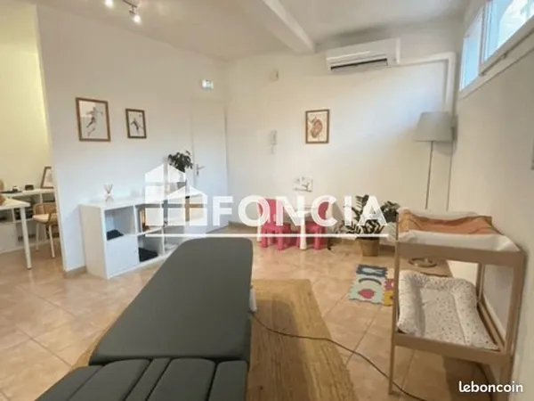 Local commercial 52 m²
