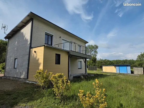 Maison dans cadre calme et vue imprenable