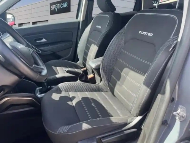 Dacia Duster 1.5 blue dci 115ch  journey 4x2 — photo 9