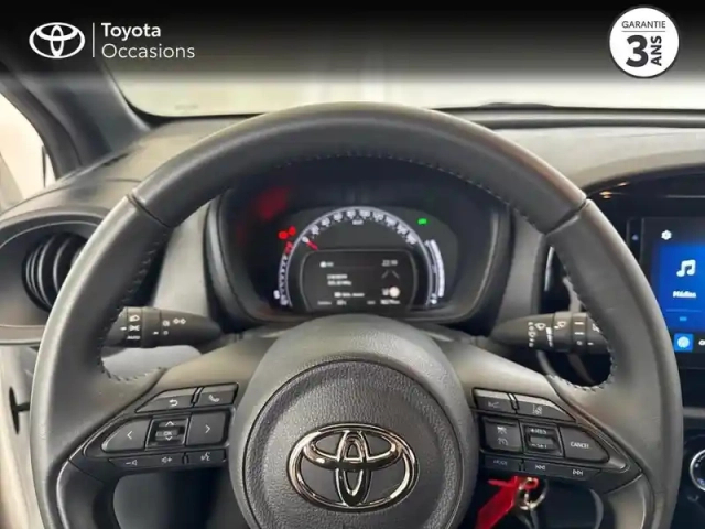 Toyota Aygo X 1.0 vvt-i 72ch dynamic my24 — photo 13