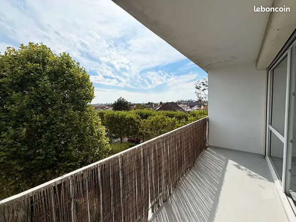 Studio 1 pièce 26 m²