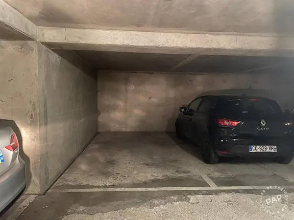 Parking 13 m²