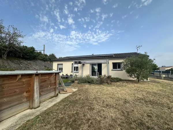 10 mn de Marmande classe energie AA , pour cette villa sans travaux !