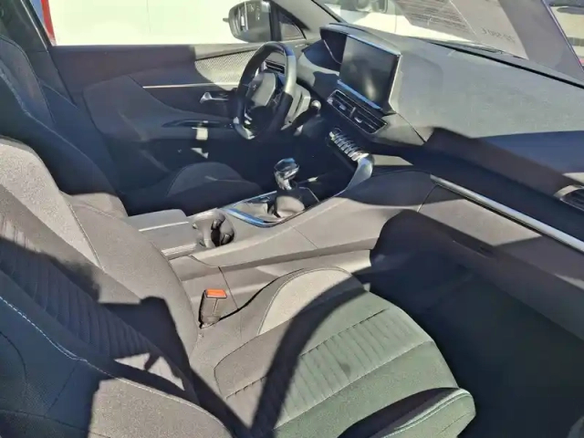Peugeot 3008 puretech 130ch s&amp;s bvm6 — photo 47