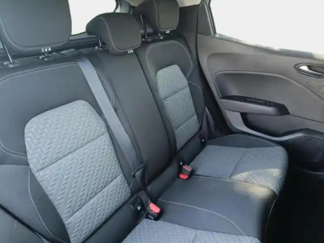 Renault Clio 1.0 tce 90ch evolution — photo 12