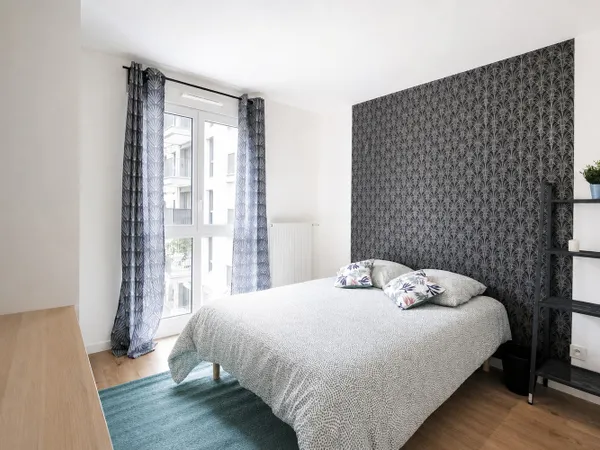 Chambre spacieuse et lumineuse – 12m²