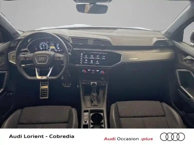 Audi Q3 45 tfsi e 245ch s line s tronic 6 — photo 6