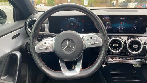 Mercedes Classe A 200 163 7G-DCT - Amg Line + – 2019 – 53175 km – Essence – Boîte Automatique — photo 44