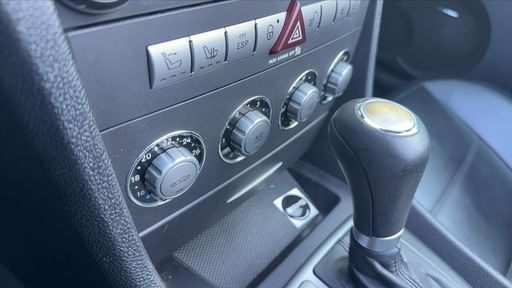 Mercedes Classe SLK 171 5.4i v8 360 - 55 Amg – 2007 – 96521 km – Essence – Boîte Automatique — photo 14