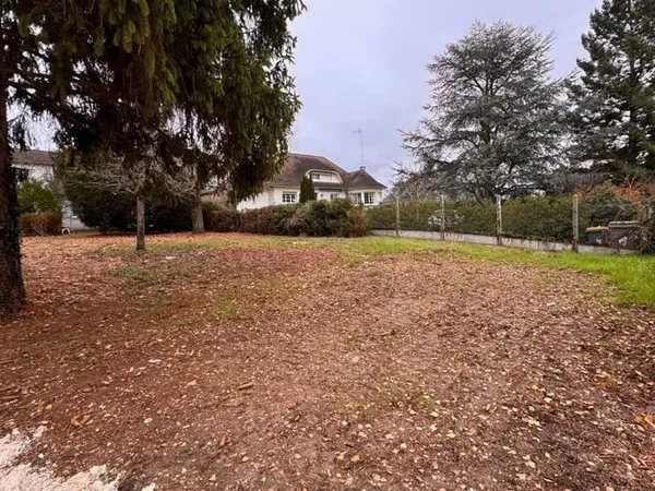 Terrain 450 m²