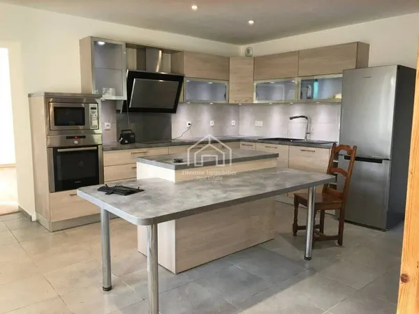Appartement 5 pièces 137 m²