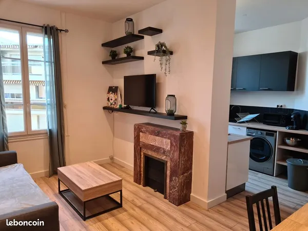 Cause Mutation Appartement 62 m2 refait a neuf et entièrement équipé face à l'Arsenal