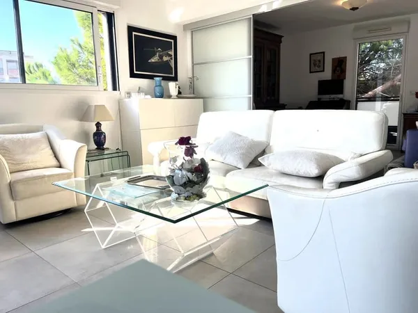 CENTRE VILLE - HYERES -