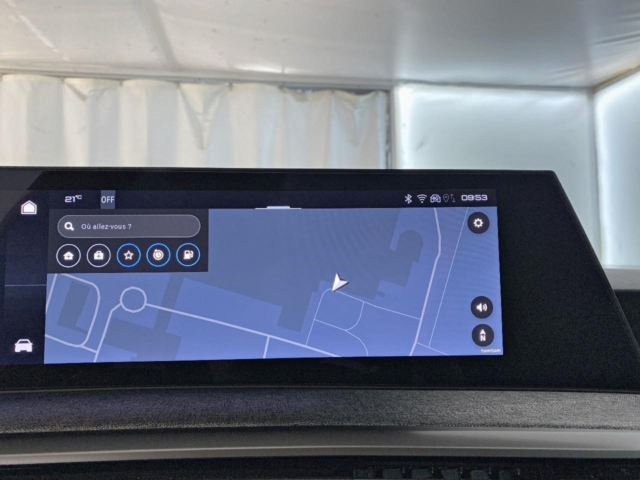 Peugeot 5008 hybrid 145 ch e-dcs6 allure — photo 14