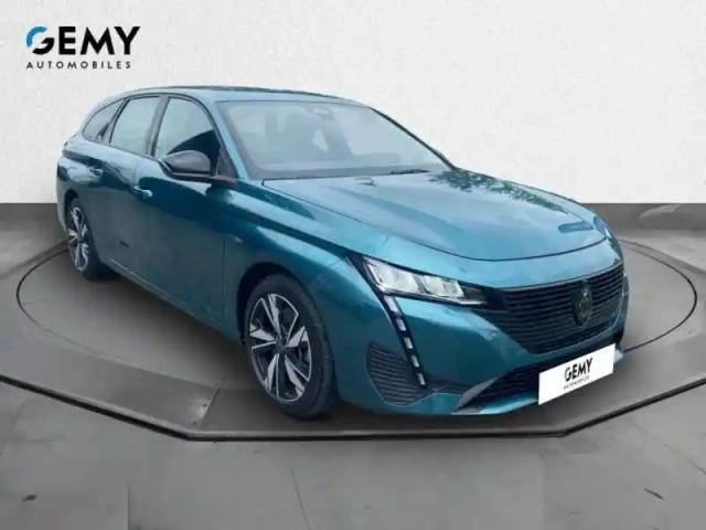Peugeot 308 sw phev 180 e-eat8 — photo 3