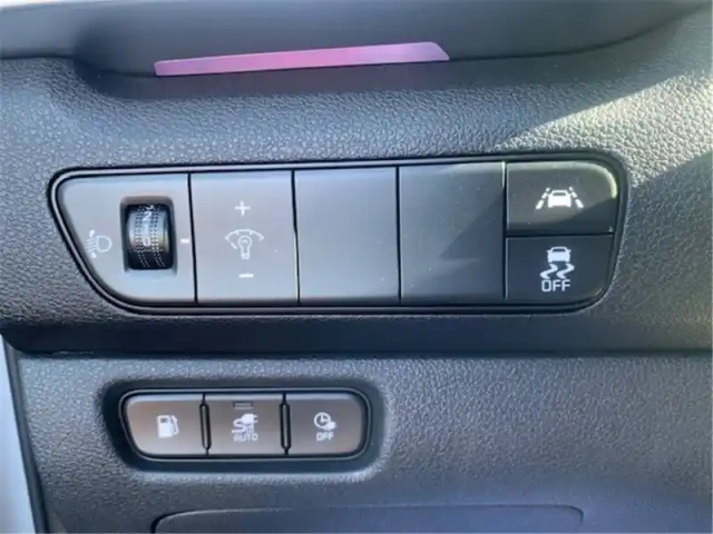 Kia Niro 1.6 gdi hybride rechargeable 141 ch dct6 — photo 28