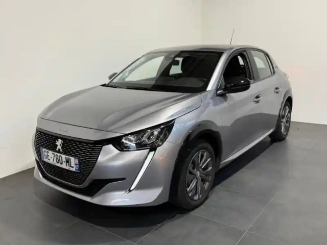Peugeot 208 e- 136 active pack / soh 91% — photo 1
