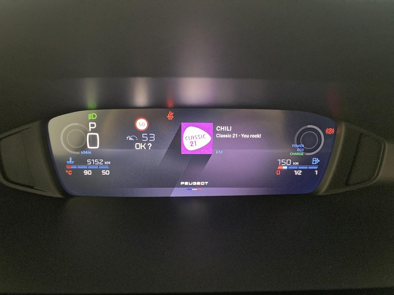 Peugeot 308 hybrid 145 e-dcs6 allure — photo 13