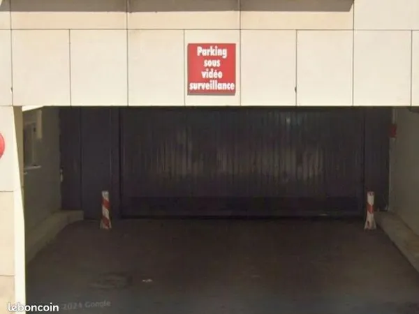 Place de Parking Semi Boxé Proche Gare Montparnasse