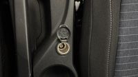Peugeot 208 1.2 PureTech 75ch S&S Like — photo 30