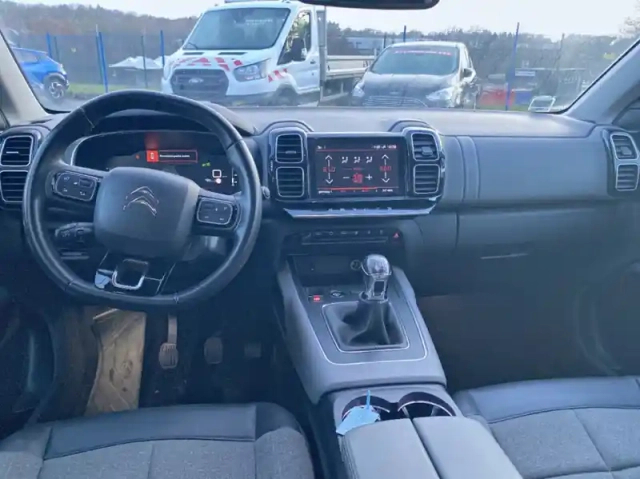 Citroën C5 Aircross puretech 130ch s&amp;s c-series — photo 2