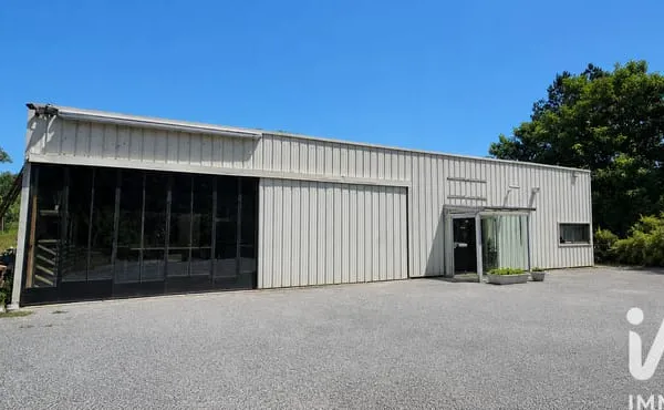Maison 6 pièces 240 m²