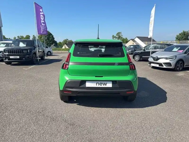 Renault 5 renault  e-tech electrique 10 ch autonomie confort — photo 4
