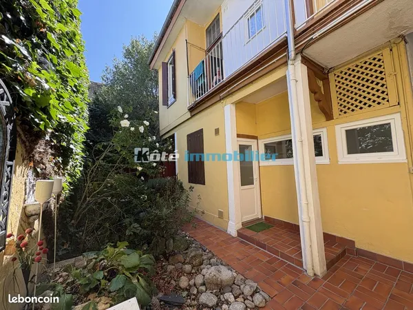 Studio 1 pièce 14 m²