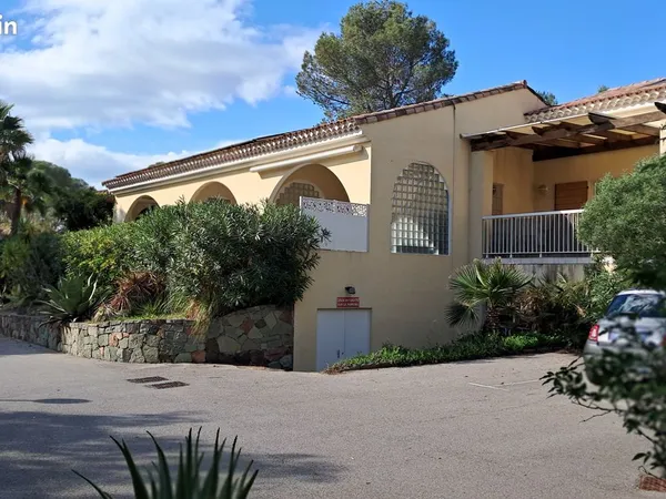 T3 - appartement en location à l'année à Boulouris