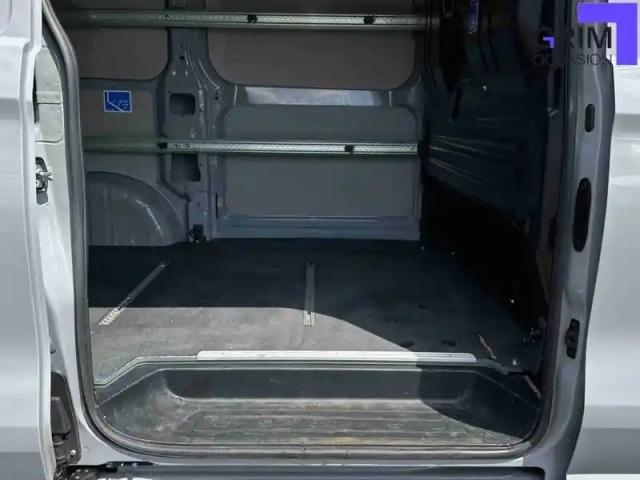 Ford Transit custom fgn 320 l1h1 2.0 ecoblue 170 ch bva8 4x4 — photo 11